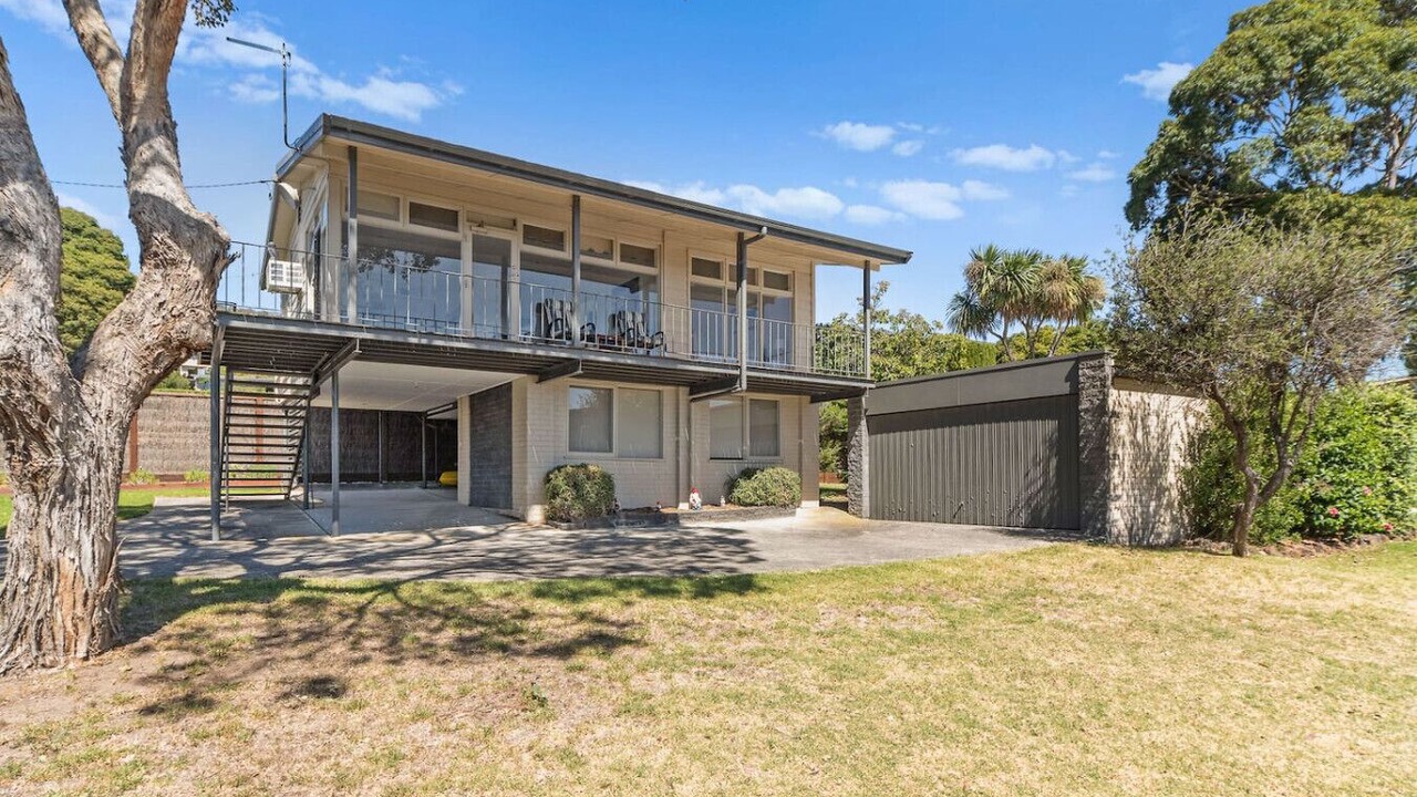 Photo of Outdoor in McCrae