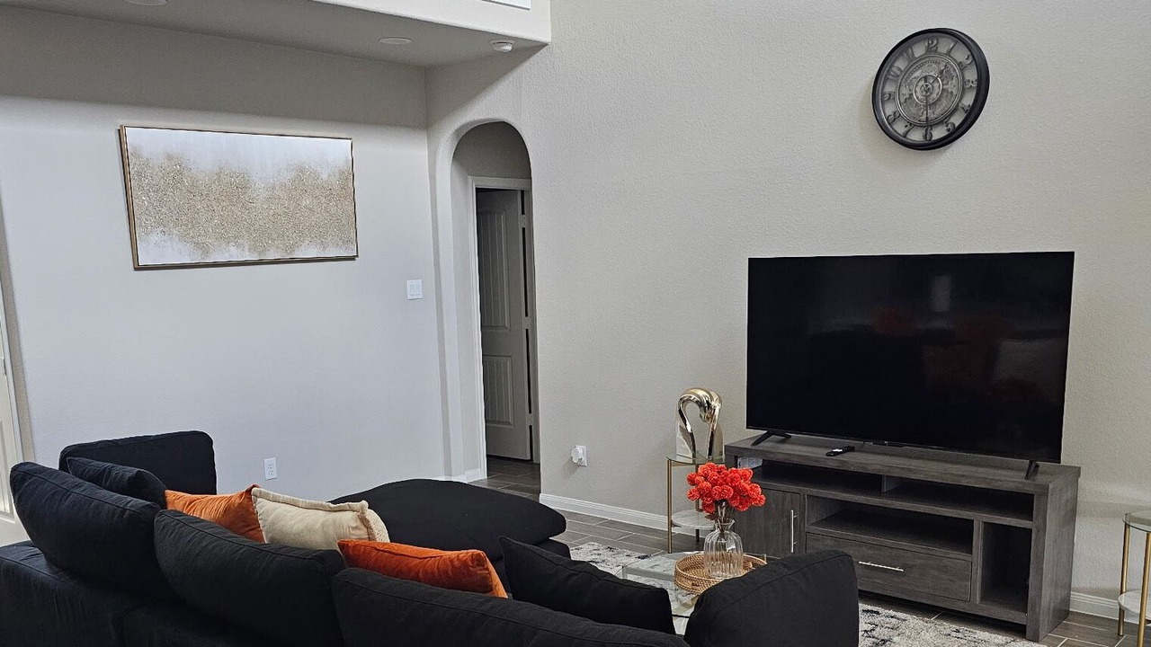 Photo of Livingroom in Manvel