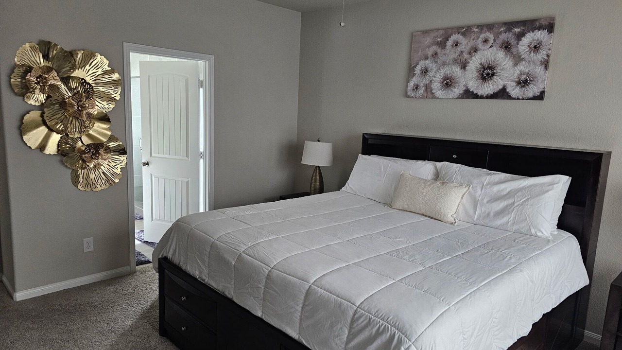 Photo of Bedroom in Manvel