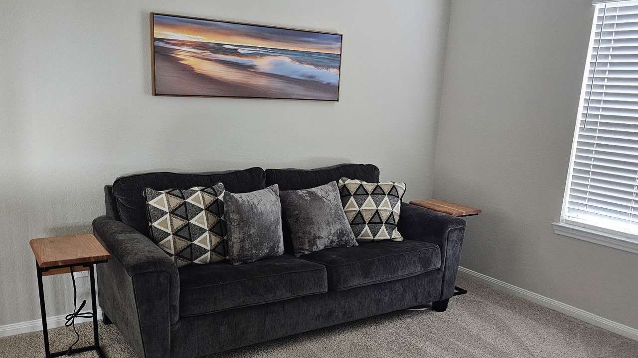 Photo of Livingroom in Manvel