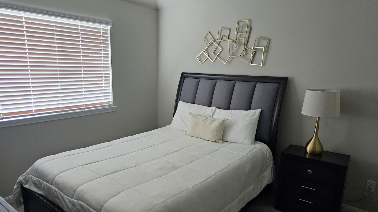 Photo of Bedroom in Manvel