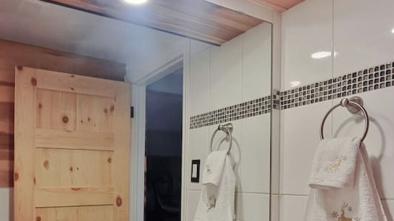 Photo of Bathroom in Montebello