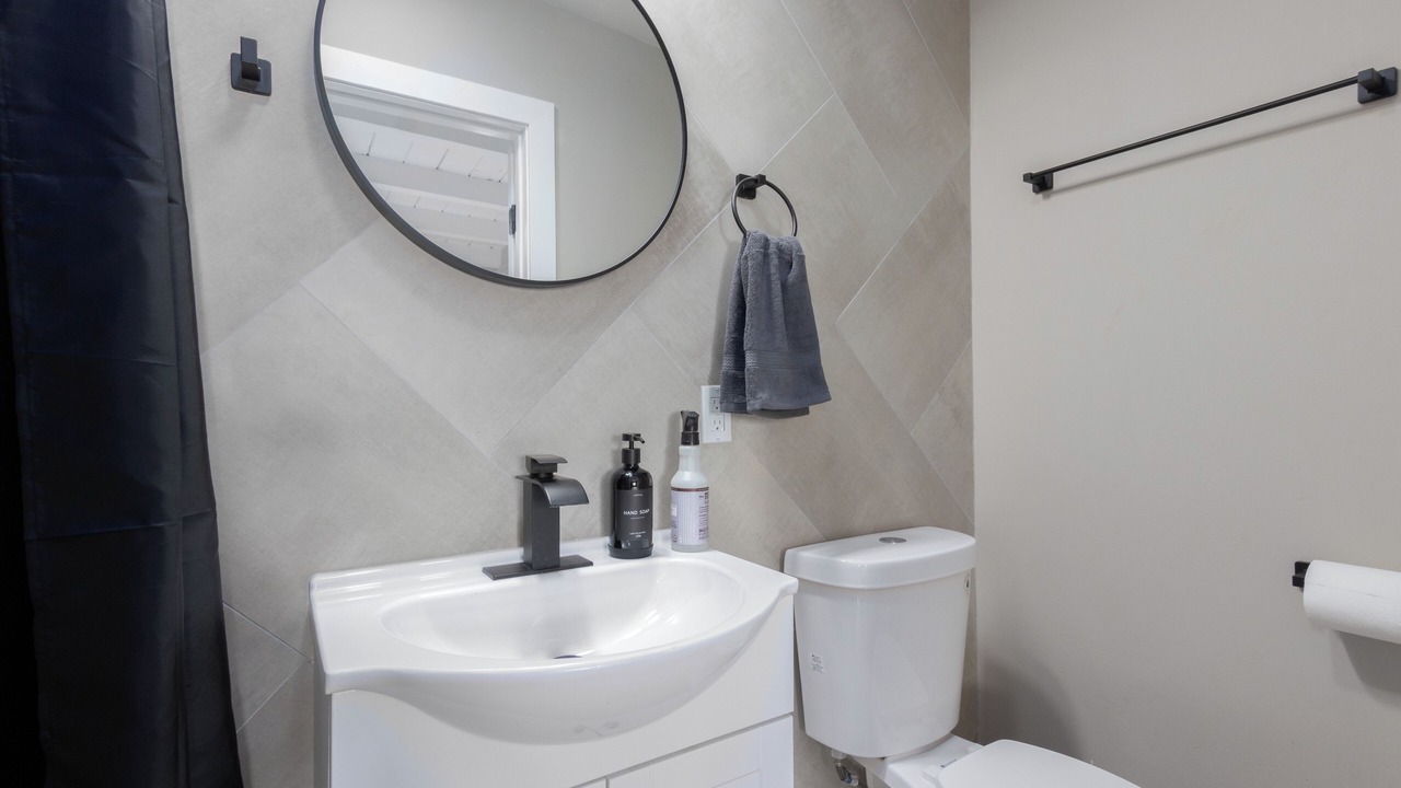 Photo of Bathroom in Corridor