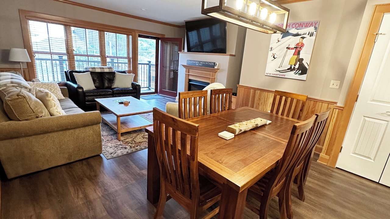 Photo of Livingroom in North Conway