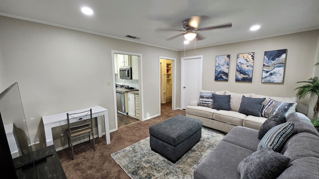 Photo of Livingroom in Mesquite