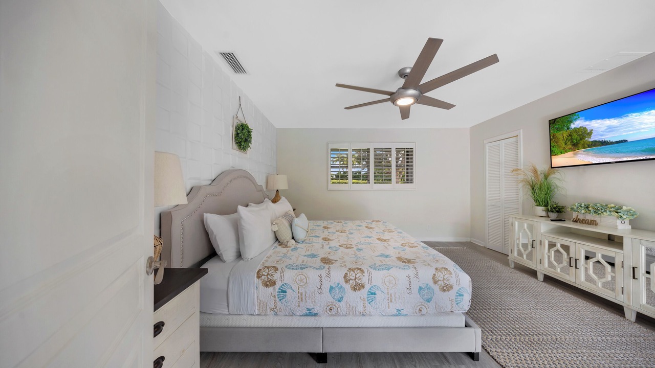 Photo of Bedroom in Imperial Point