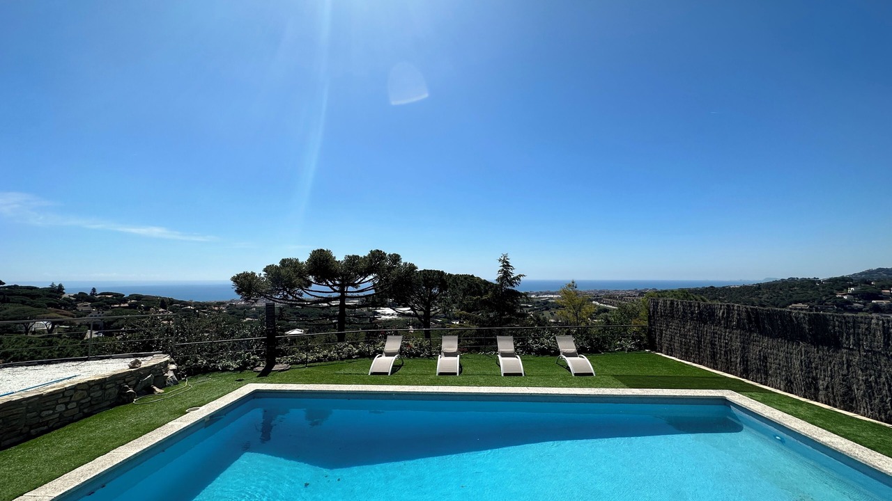 Photo of Outdoor in Cabrils