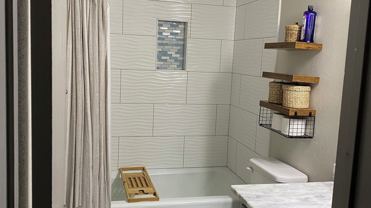 Photo of Bathroom in Southwood Valley