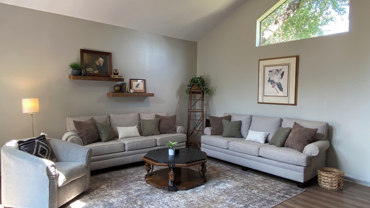 Photo of Livingroom in Southwood Valley