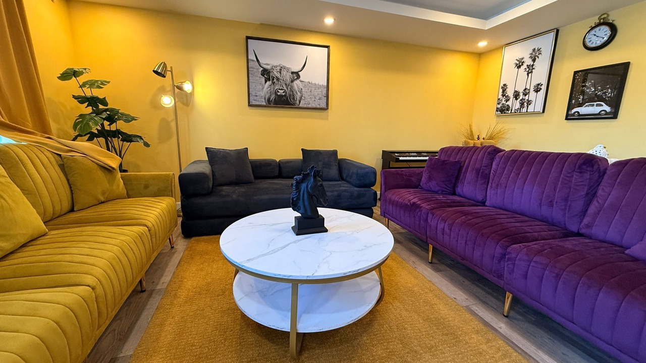 Photo of Livingroom in Fort Gary