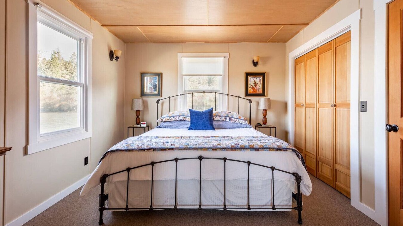 Photo of Bedroom in Astoria