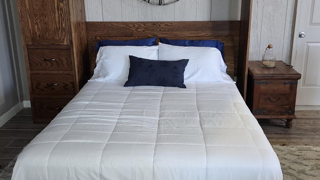 Photo of Bedroom in Smithville