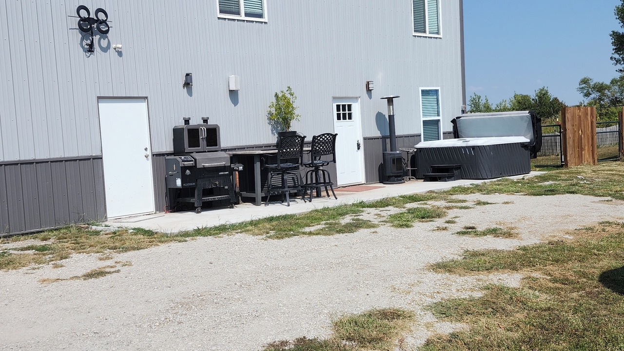 Photo of Outdoor in Smithville