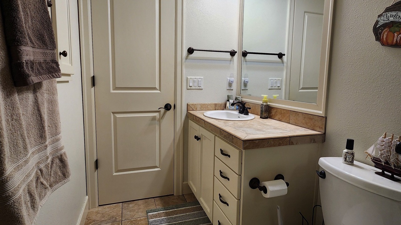 Photo of Bathroom in Thurston