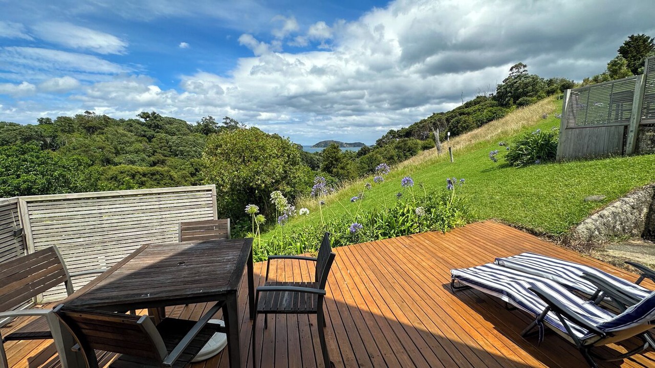 Photo of Others in Amodeo Bay