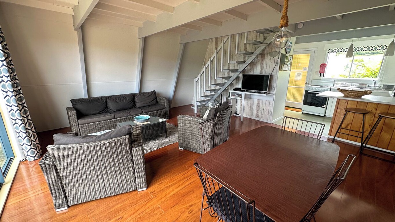 Photo of Others in Amodeo Bay