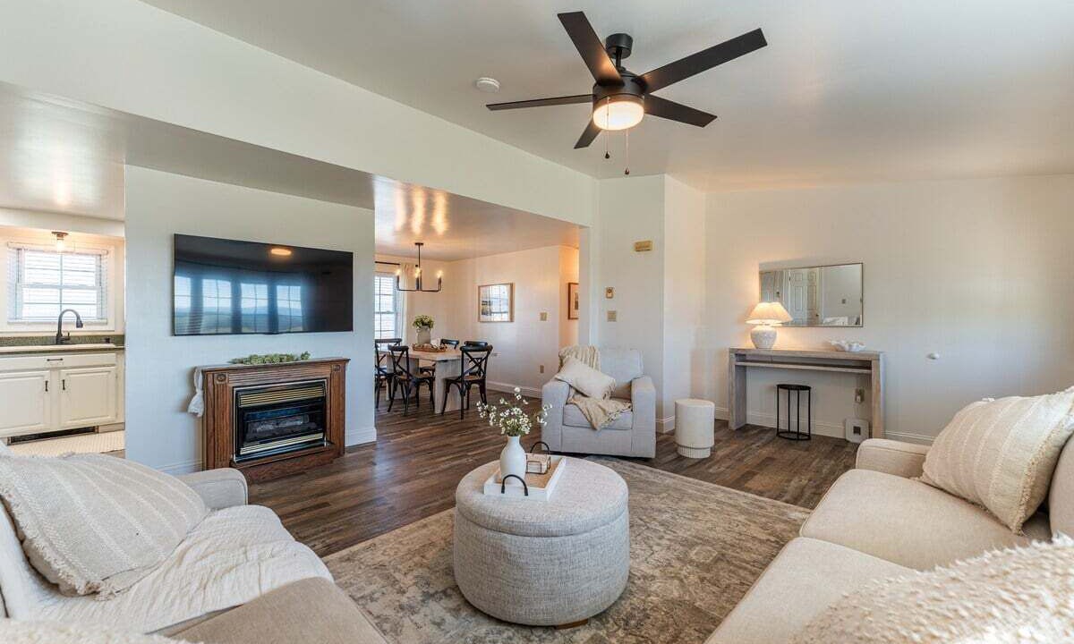 Photo of Livingroom in Lurgan