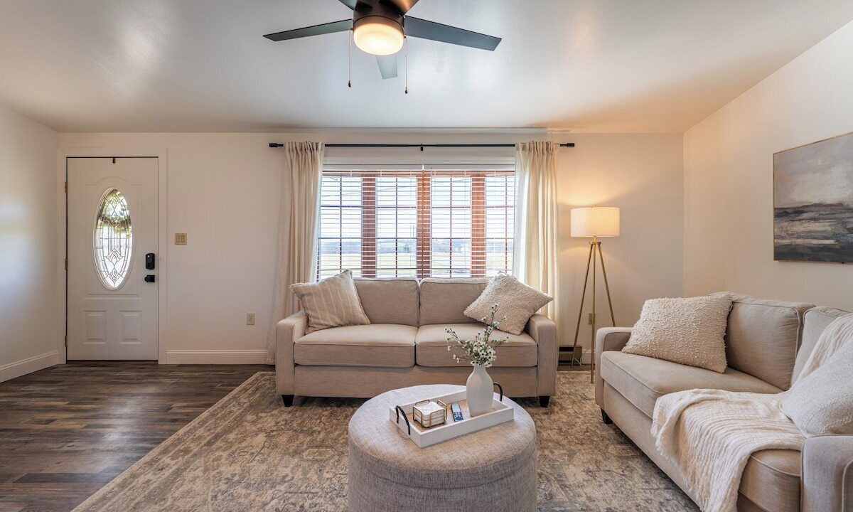 Photo of Livingroom in Lurgan