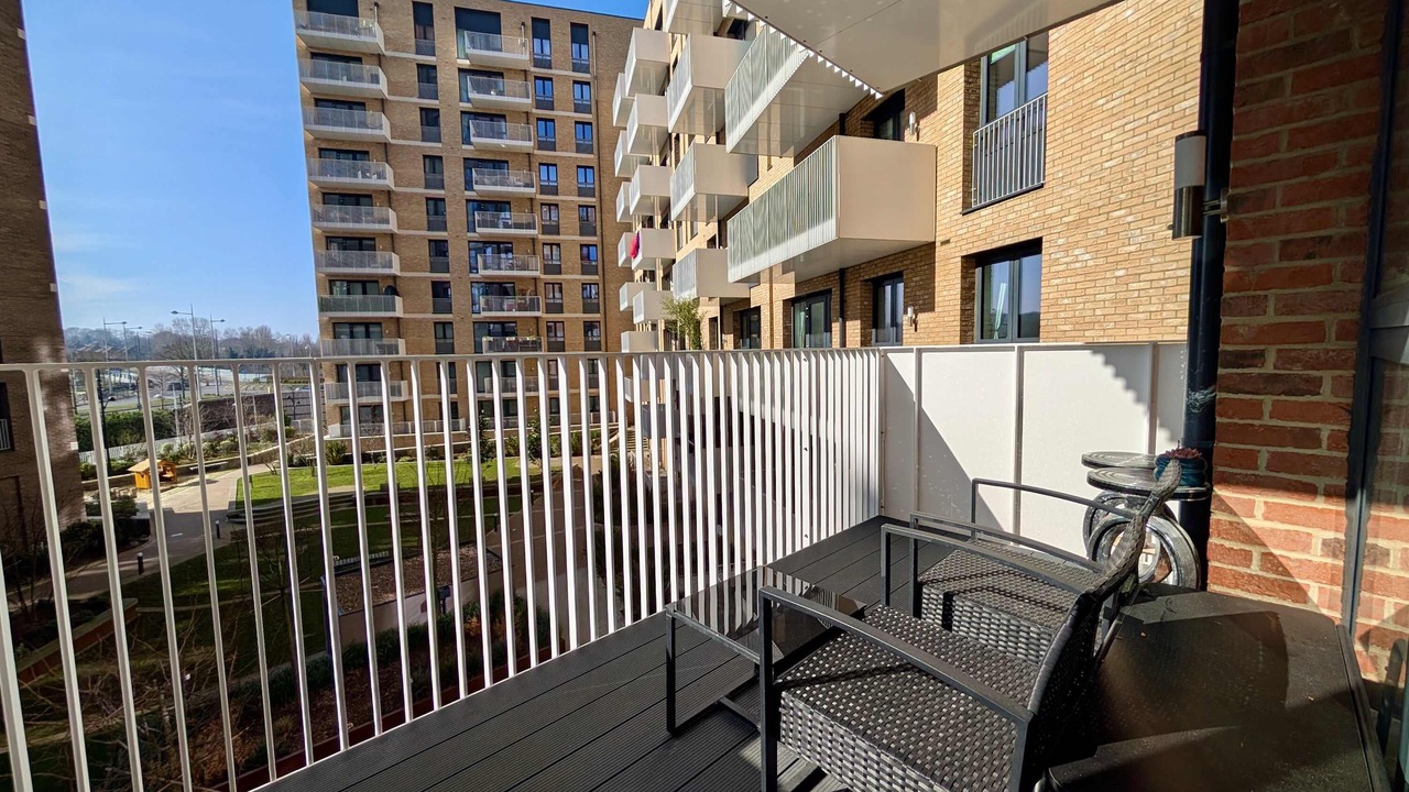 Photo of Outdoor in Park Royal