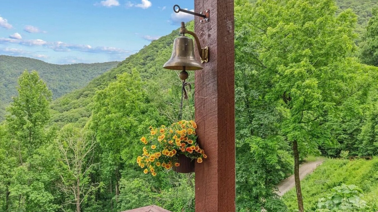 Photo of Patio Balcony in Bryson City