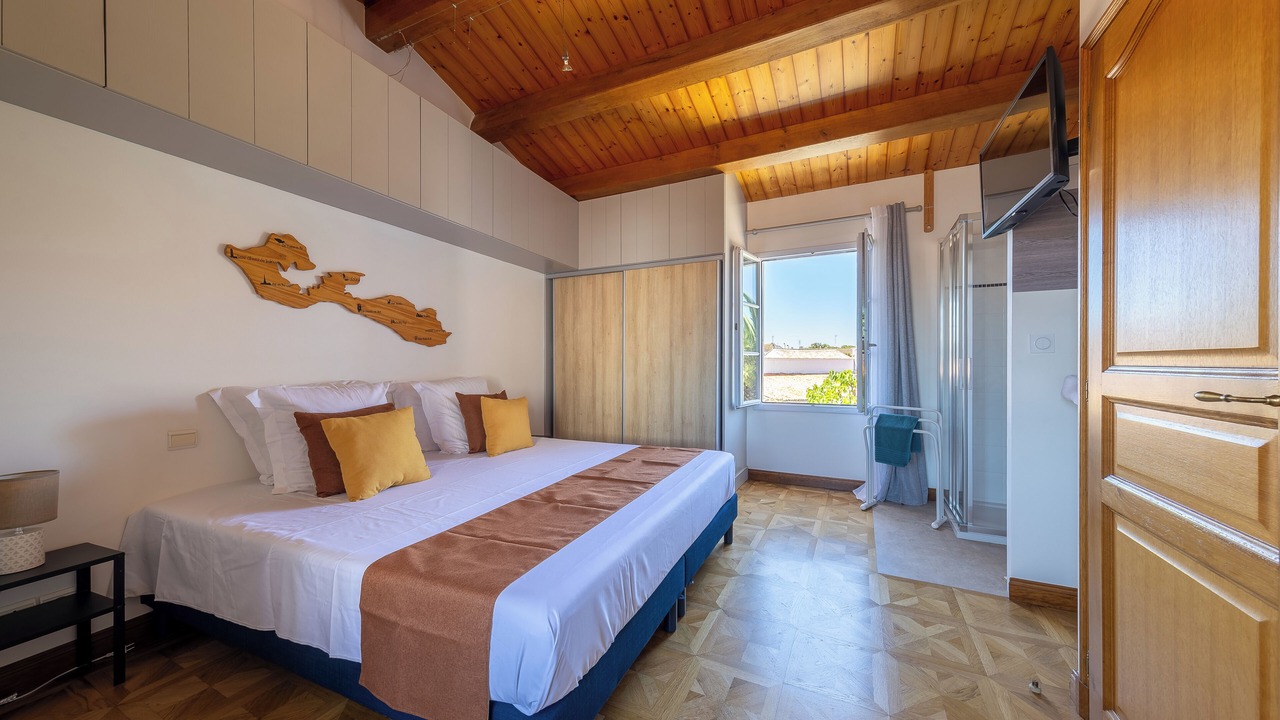 Photo of Bedroom in La Flotte
