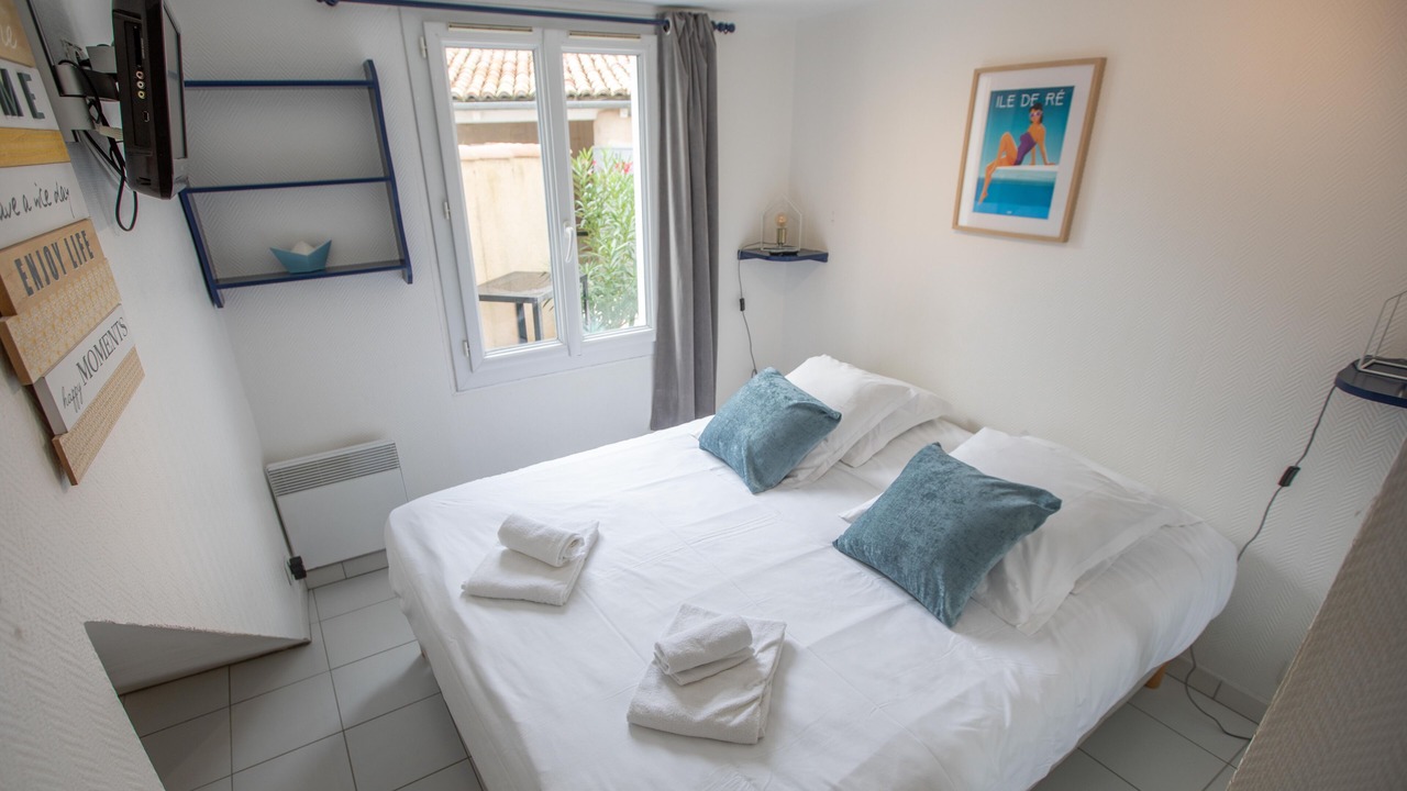Photo of Bedroom in La Flotte