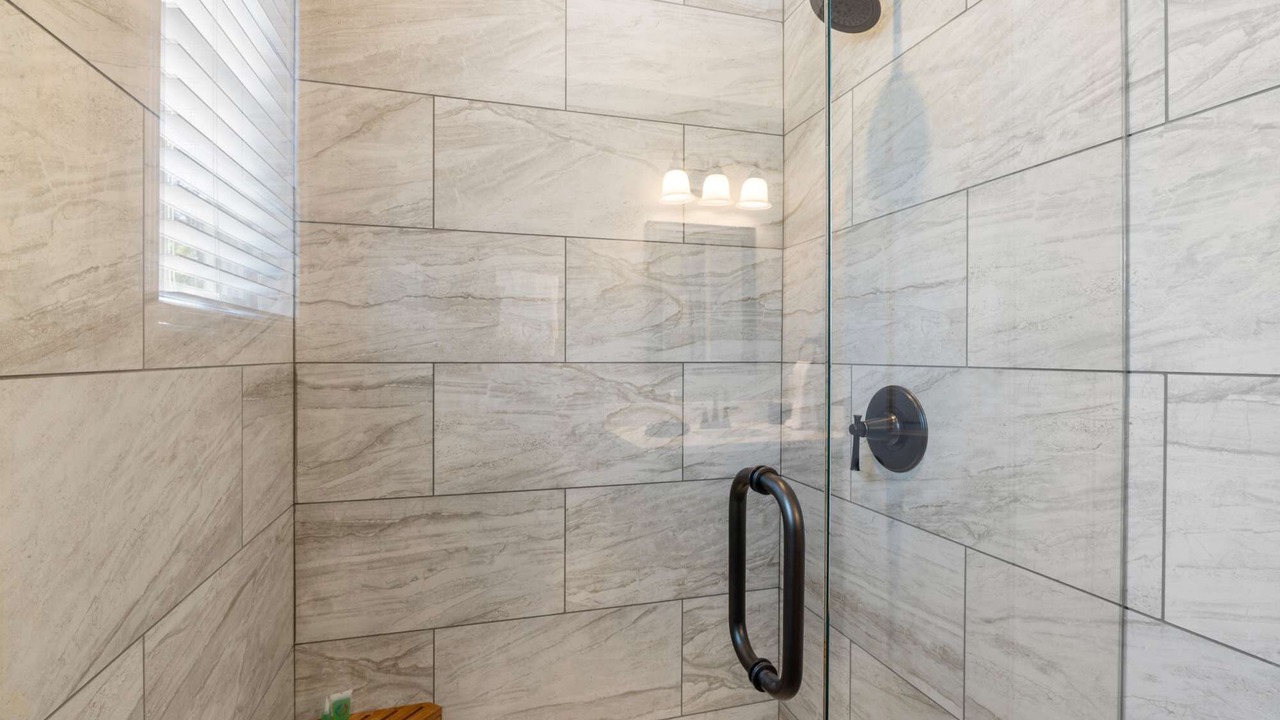Photo of Bathroom in Eureka Springs Historic District