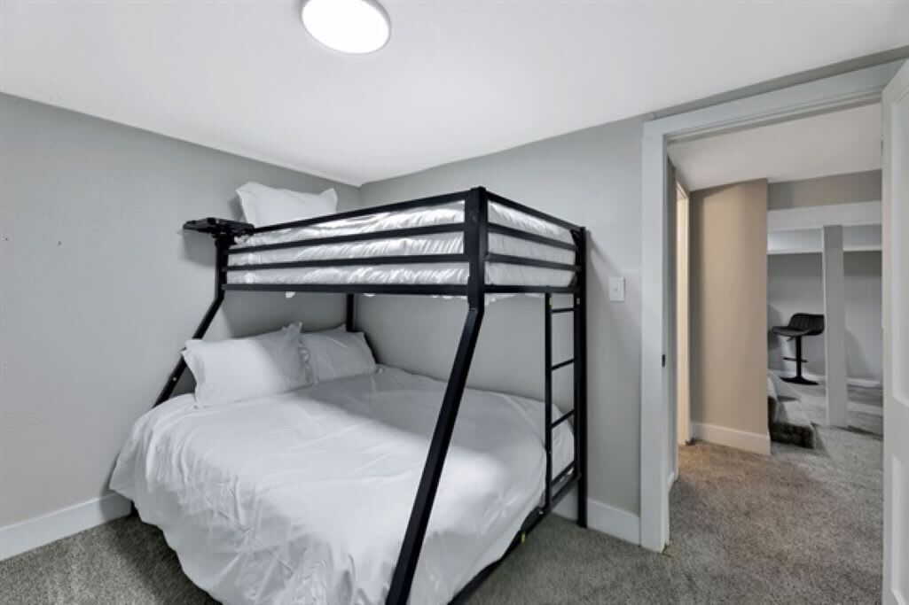 Photo of Bedroom in Stanley - Aley