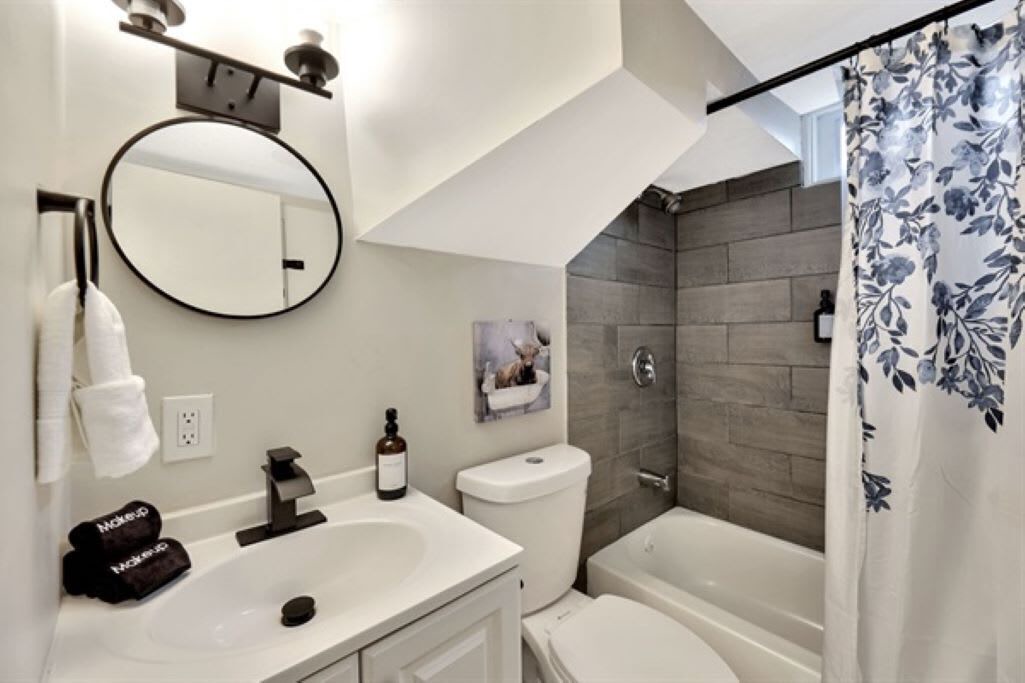 Photo of Bathroom in Stanley - Aley