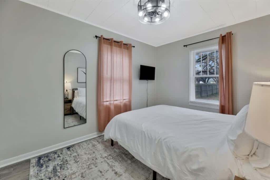 Photo of Bedroom in Stanley - Aley