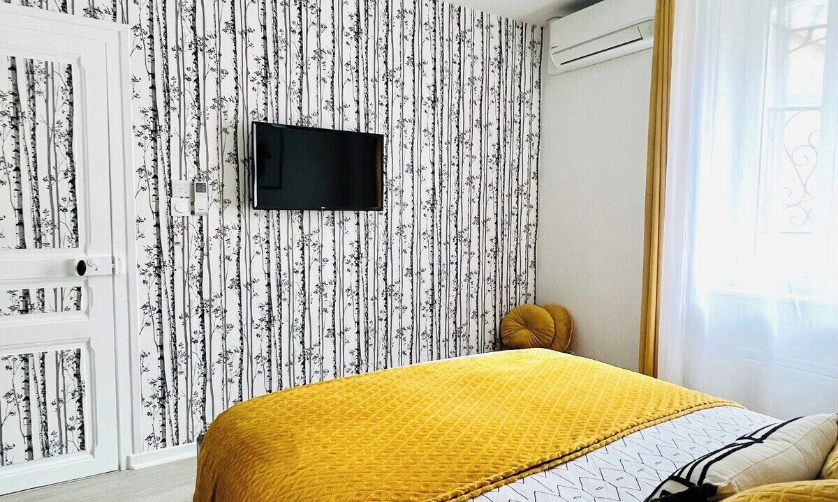 Photo of Bedroom in Montlucon