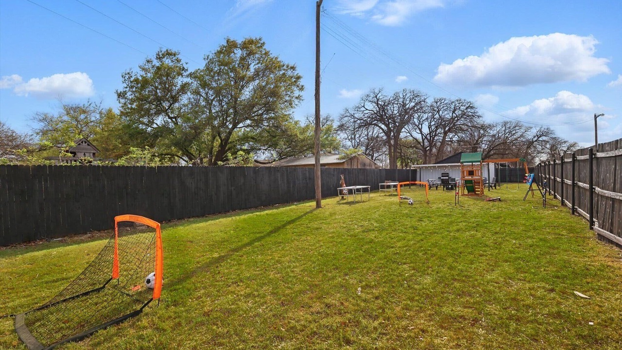Photo of Outdoor in Haltom City