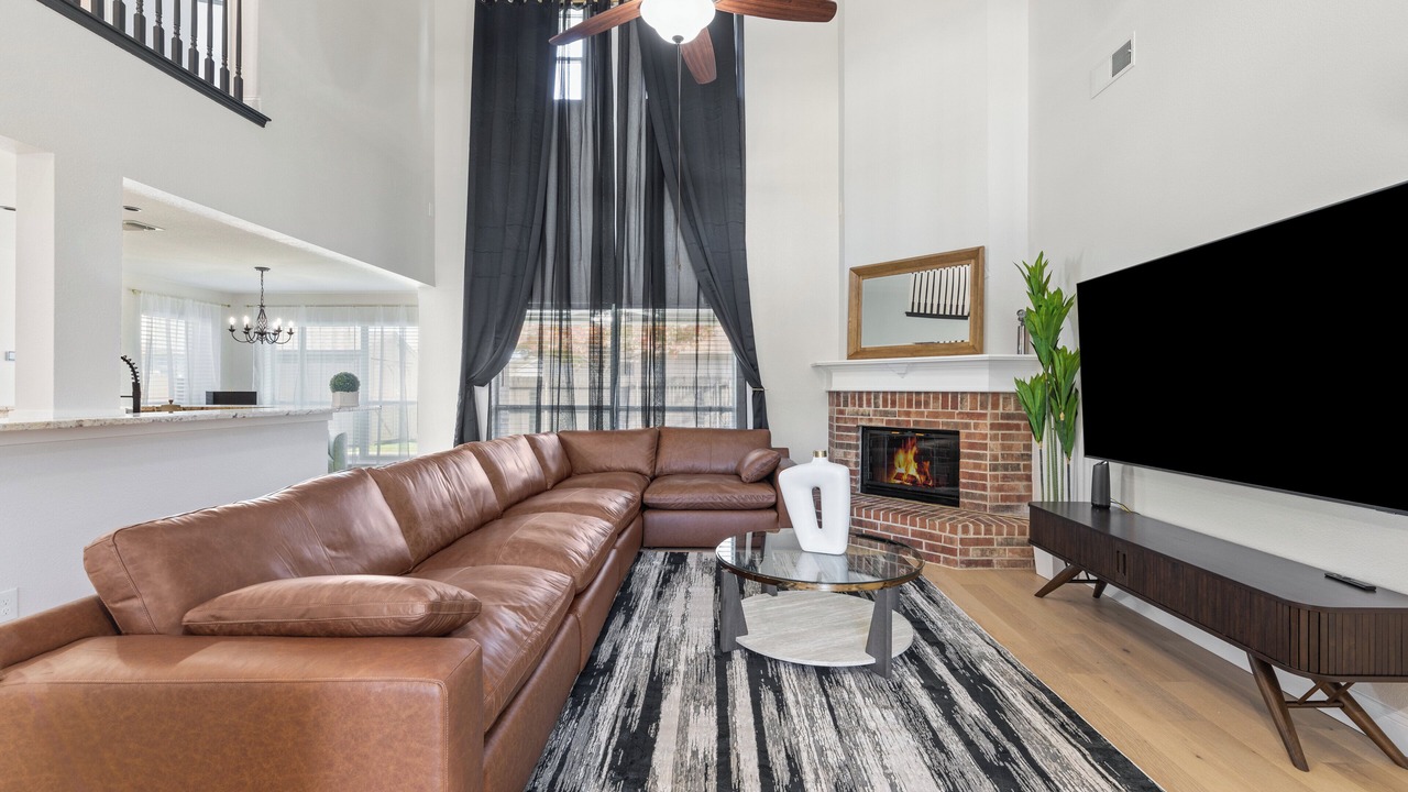 Photo of Livingroom in Burleson