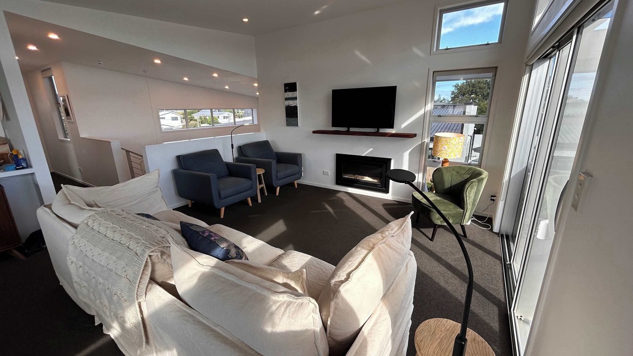 Photo of Livingroom in Papamoa Beach