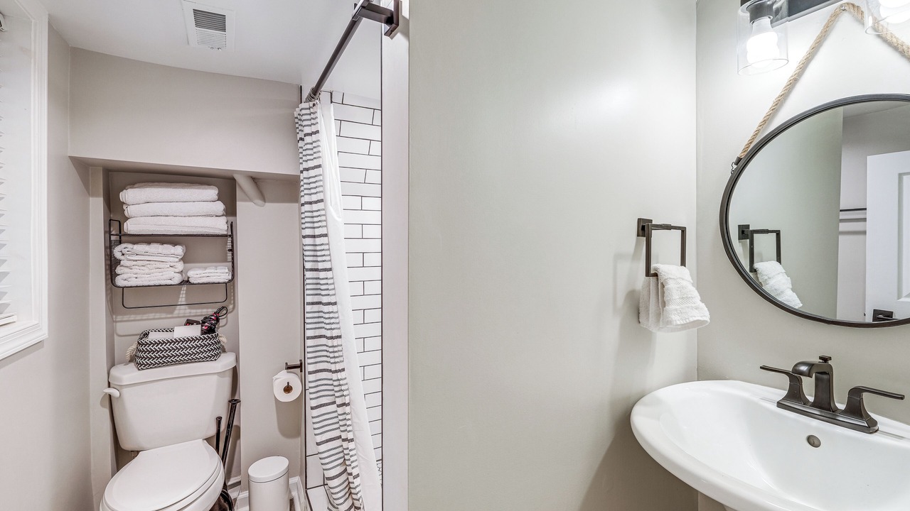 Photo of Bathroom in Near Northeast