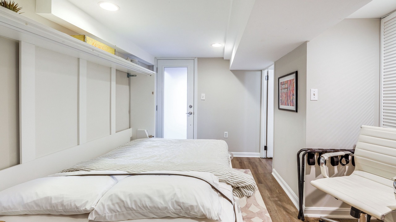 Photo of Bedroom in Near Northeast