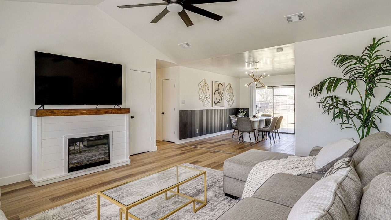 Photo of Livingroom in Bridgeport