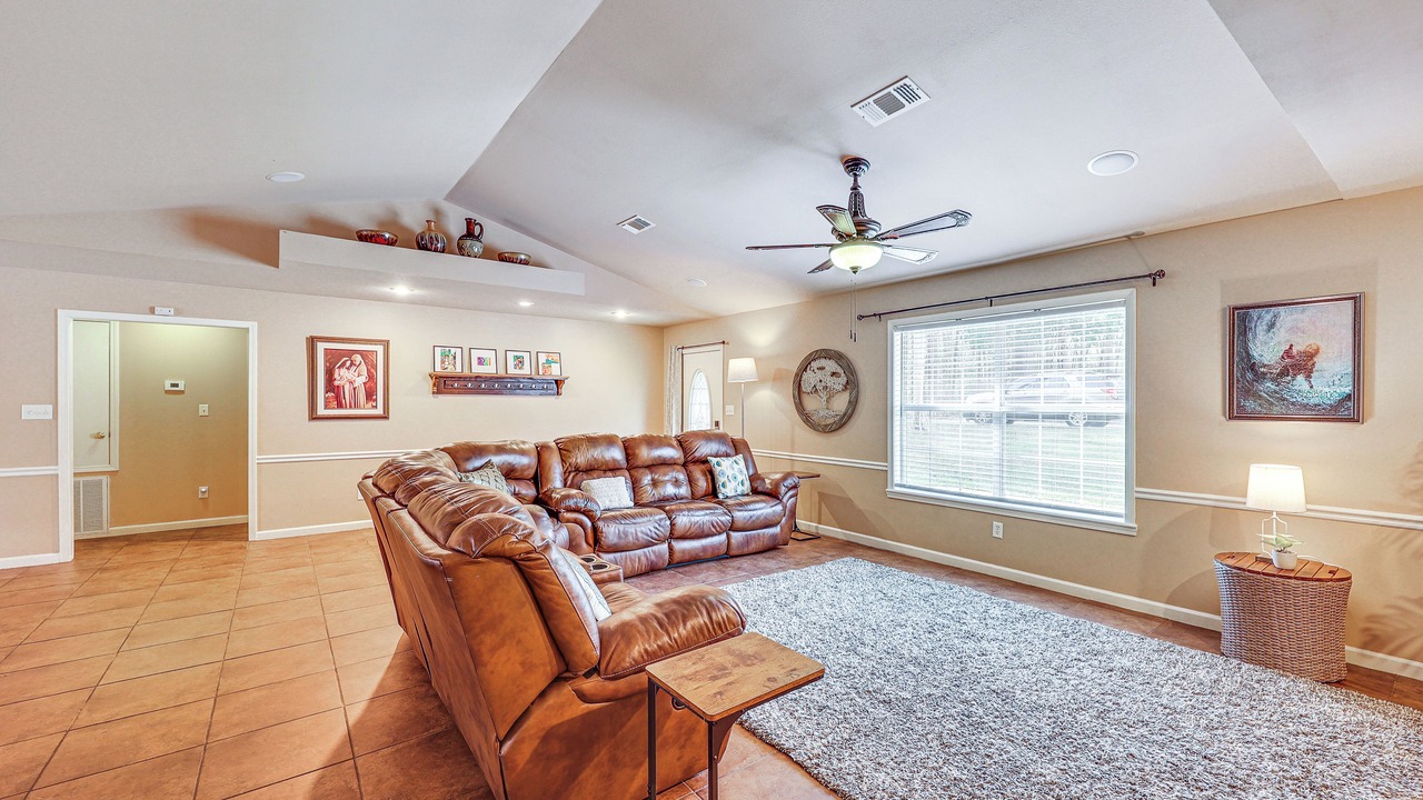 Photo of Bedroom in El Dorado