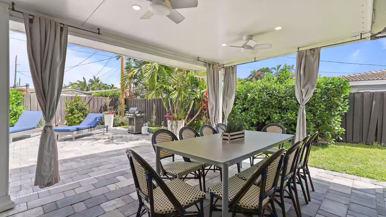 Photo of Outdoor in Central Corals