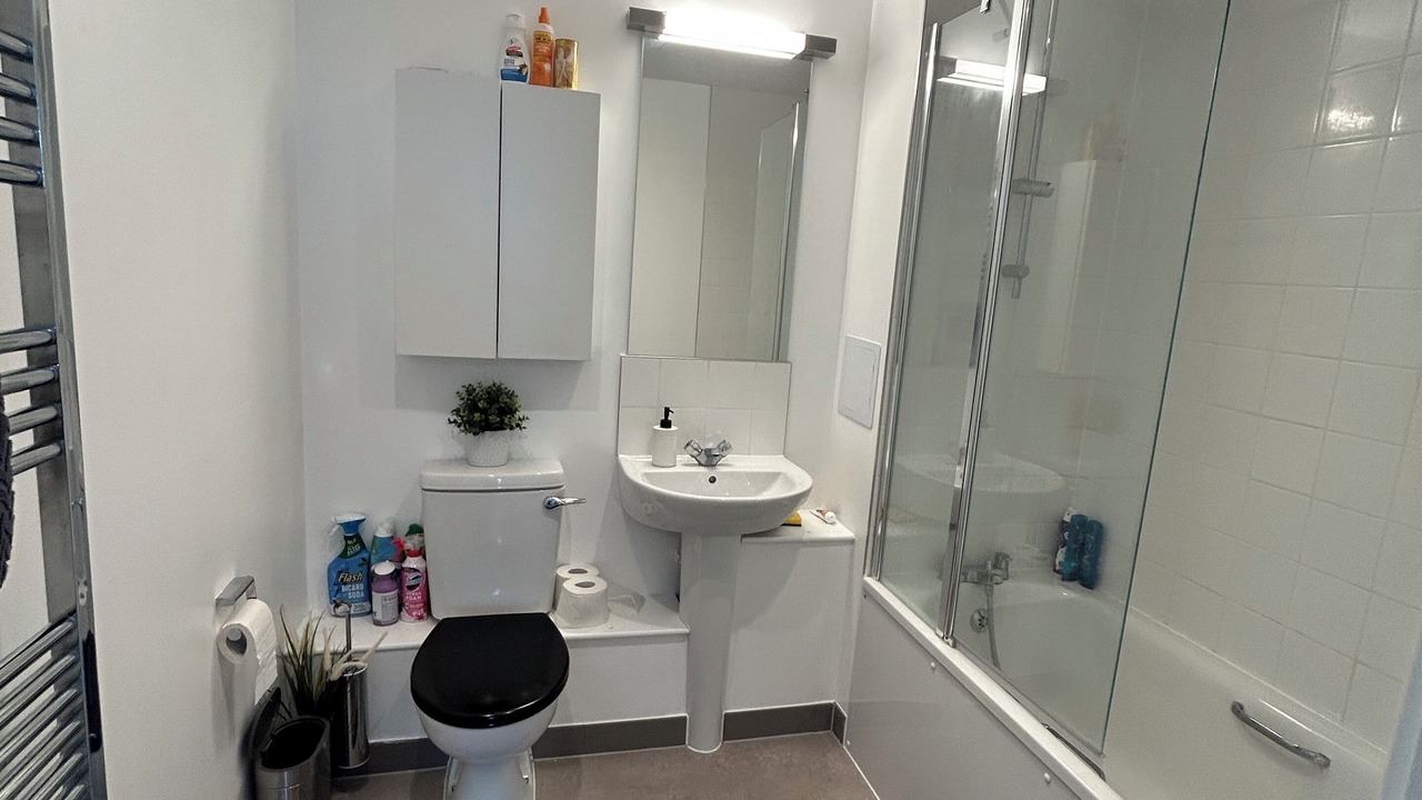 Photo of Bathroom in Barking