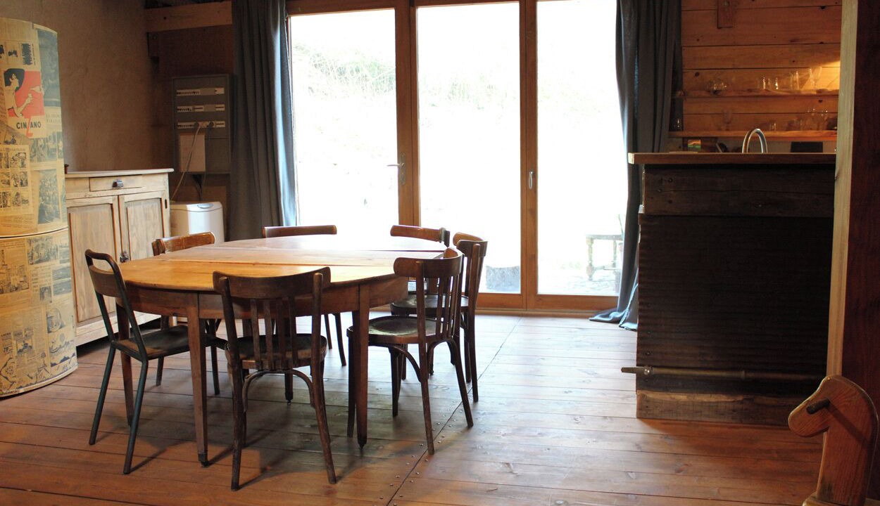 Photo of Others in Merlas