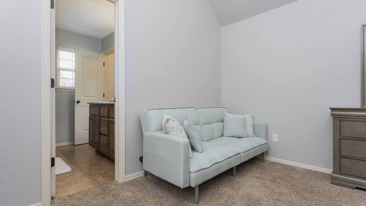 Photo of Livingroom in Bentonville