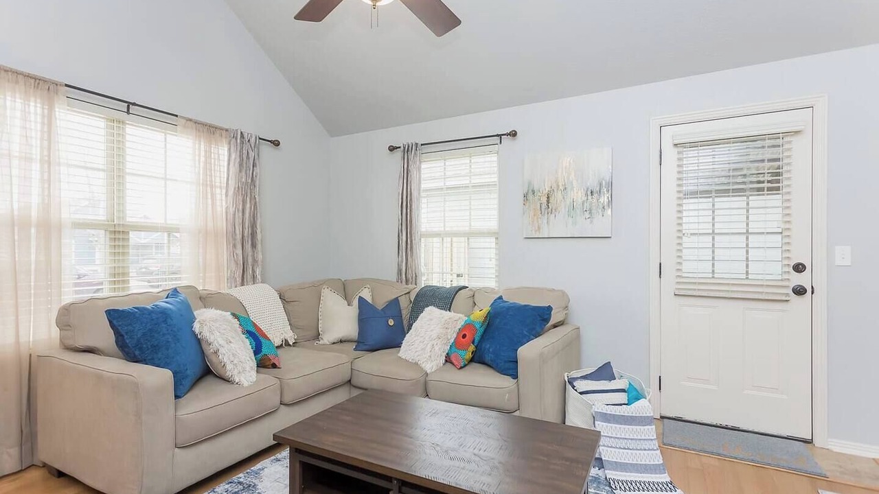 Photo of Livingroom in Bentonville