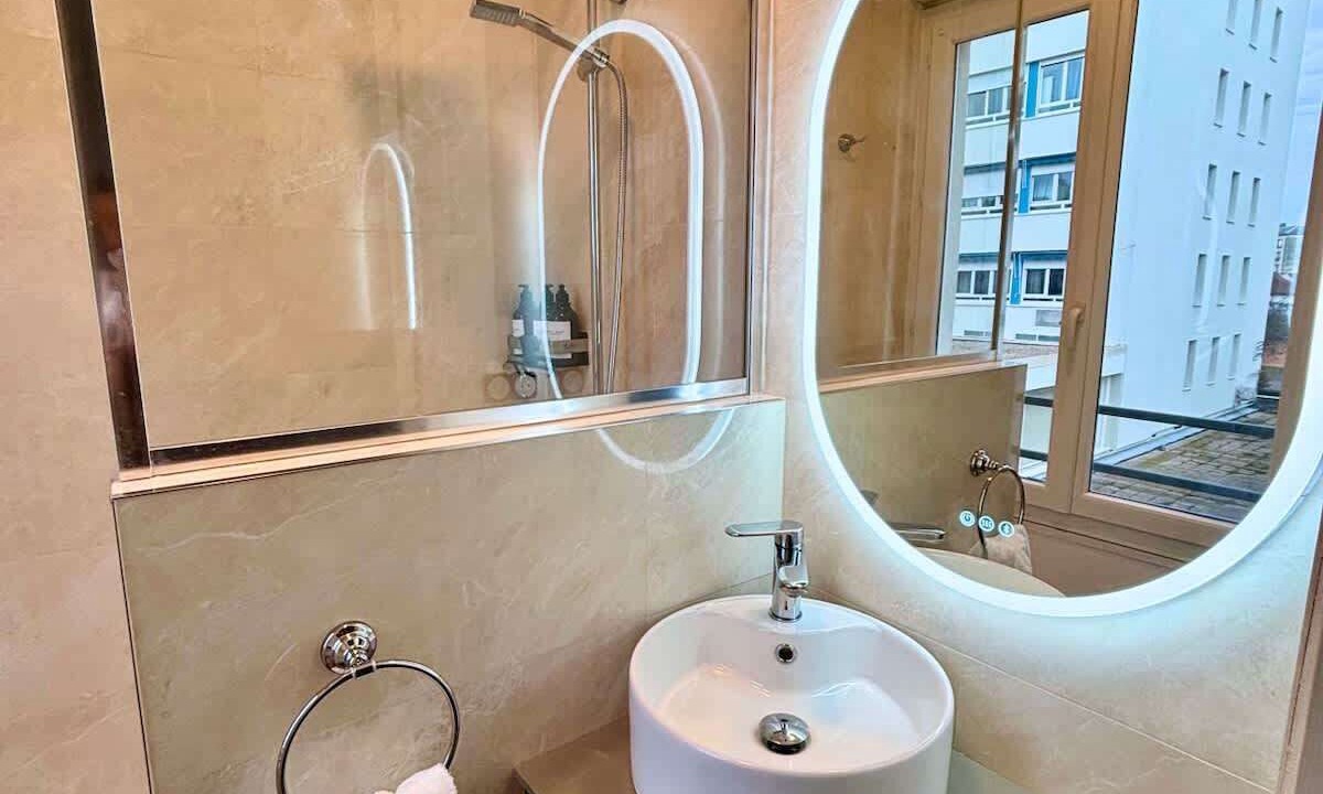 Photo of Bathroom in Limoges