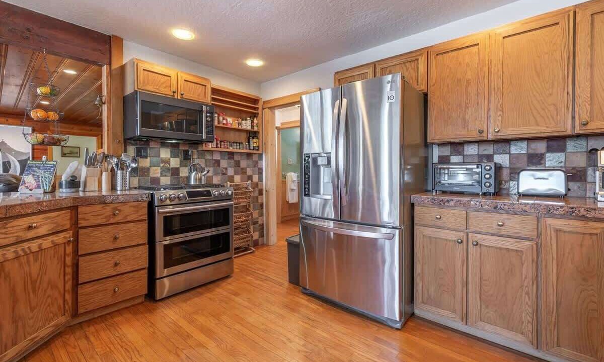Photo of Kitchen in Tahoe Vista
