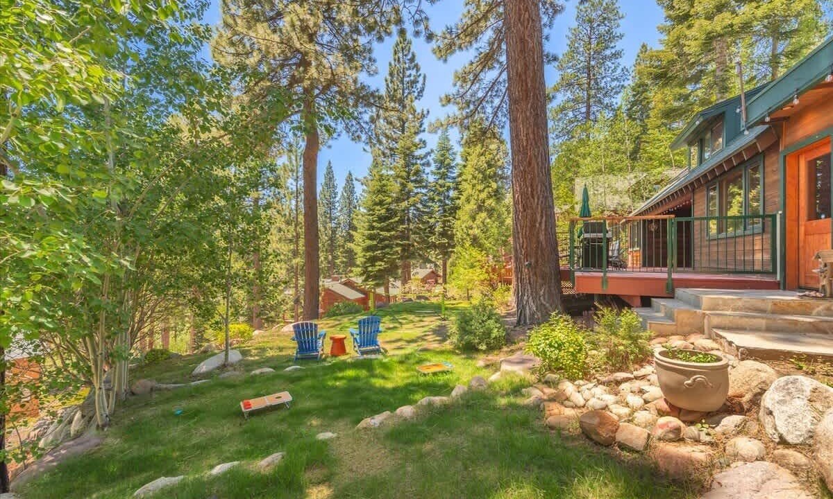 Photo of Patio Balcony in Tahoe Vista
