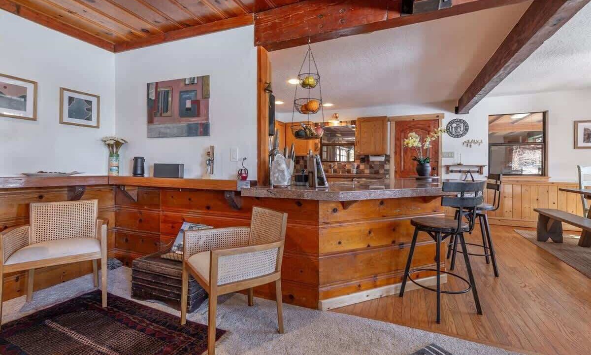 Photo of Others in Tahoe Vista