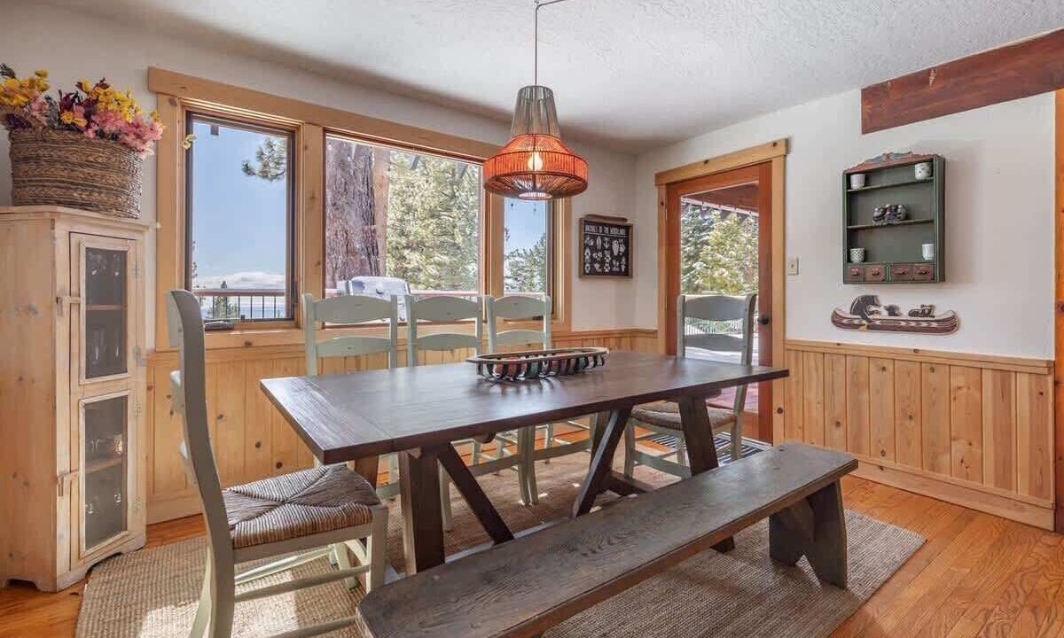 Photo of Others in Tahoe Vista