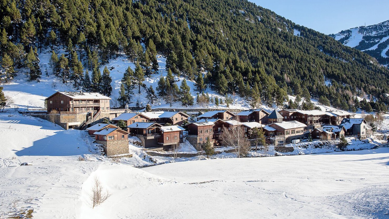 Photo of Outdoor in Incles