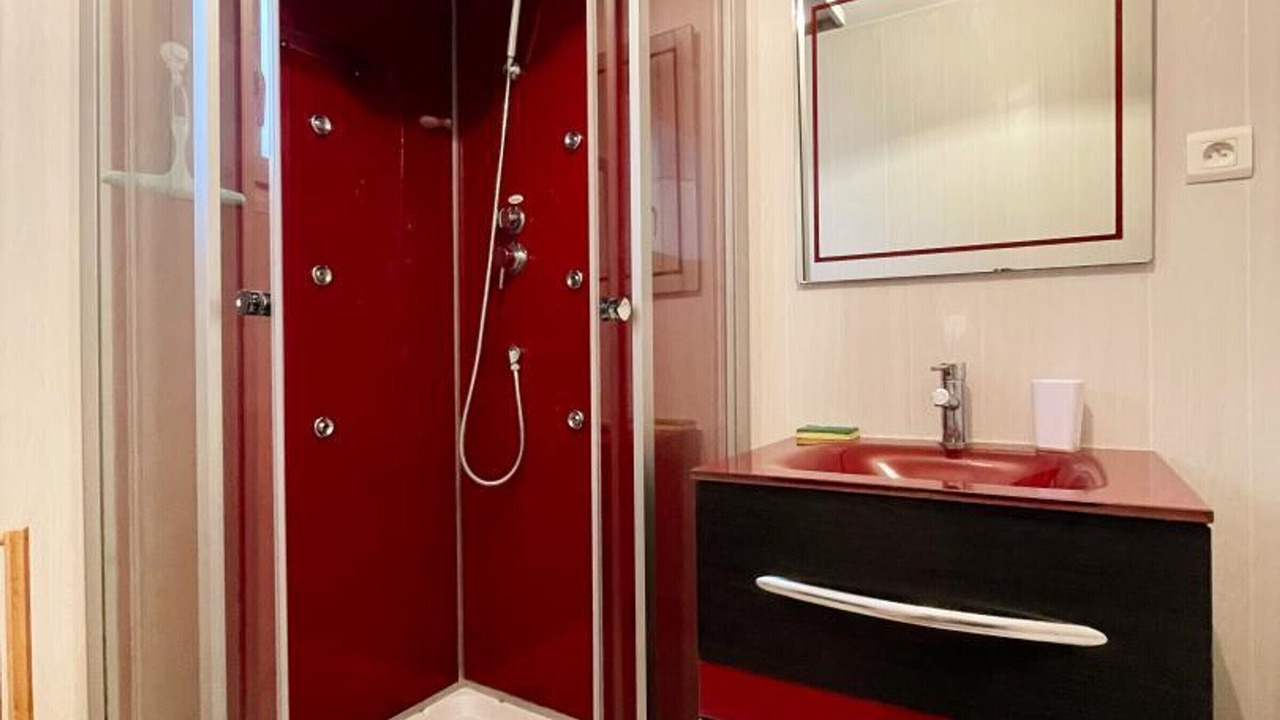 Photo of Bathroom in Courcelles-de-Touraine
